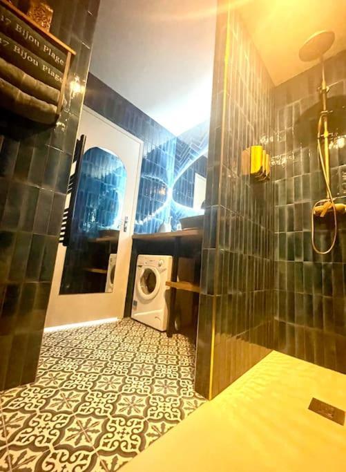 17Bijou-Plage Антиб Экстерьер фото